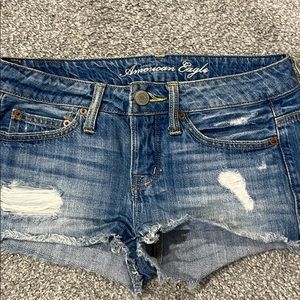 American Eagle 00 low rise jean shorts